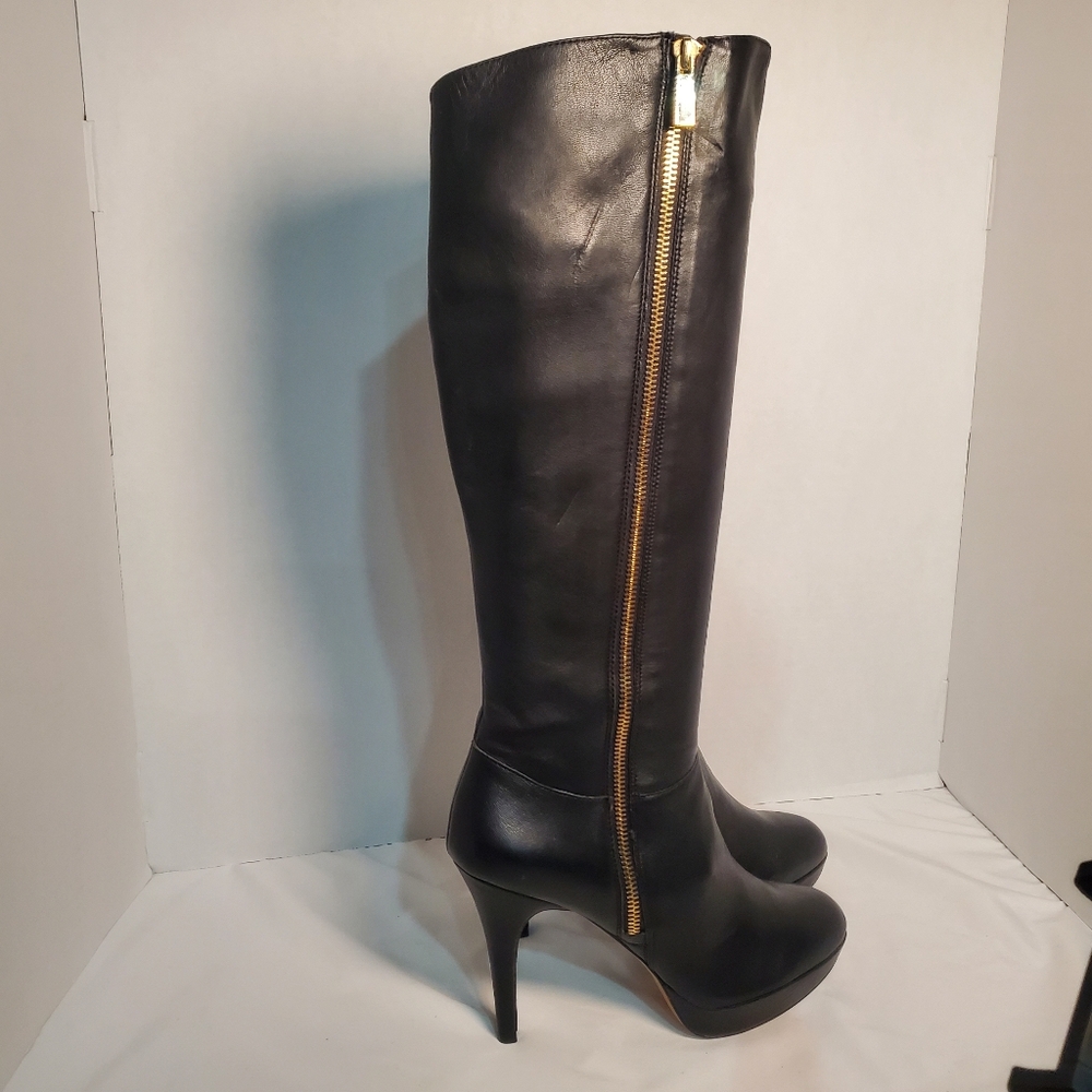 Elegant Black Knee-High Leather Boots